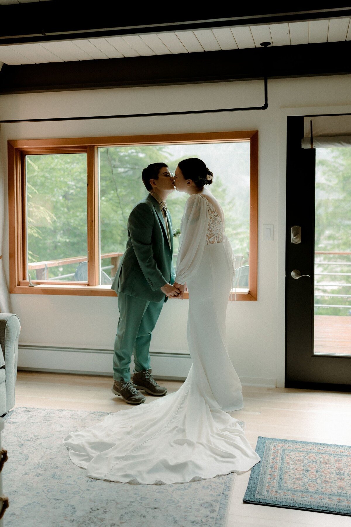 elope-in-minnesota-259