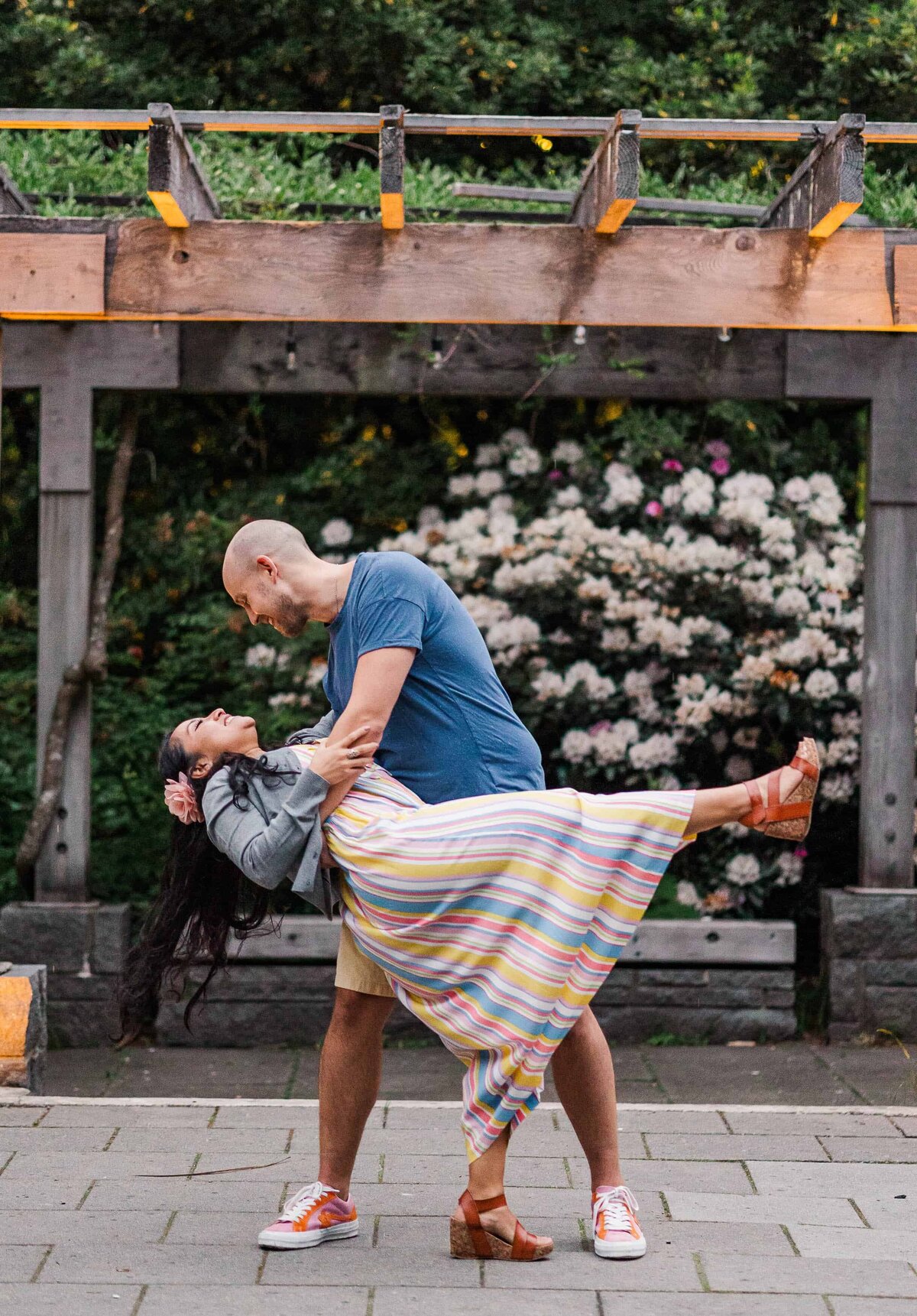 UW-Arboretum-Engagement-Session-with-Dogs-Seattle-WA12