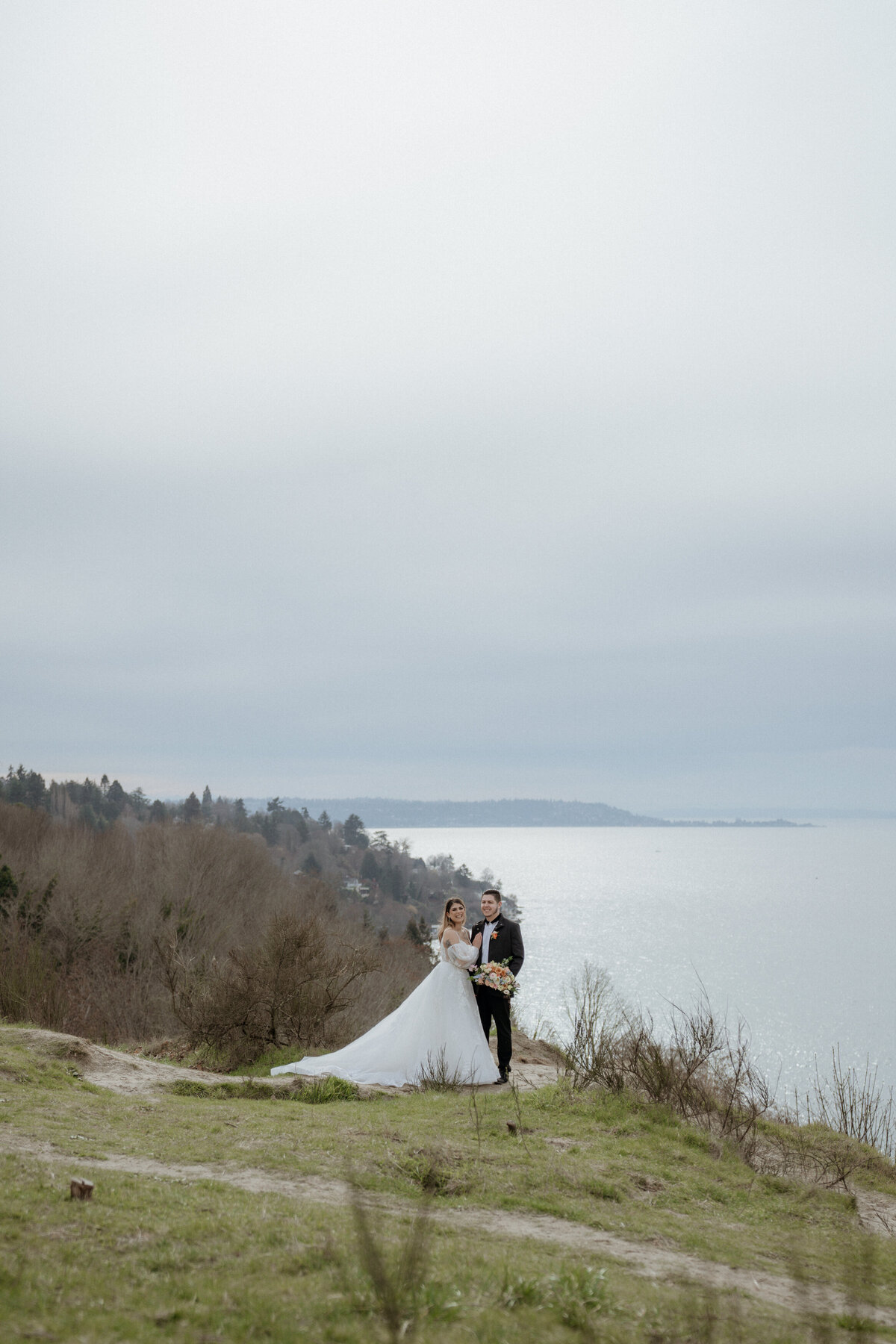 Cristal-Esteban-Elopement-at-Discovery-Park-in-Seattle-Amy-Law-Photography-18