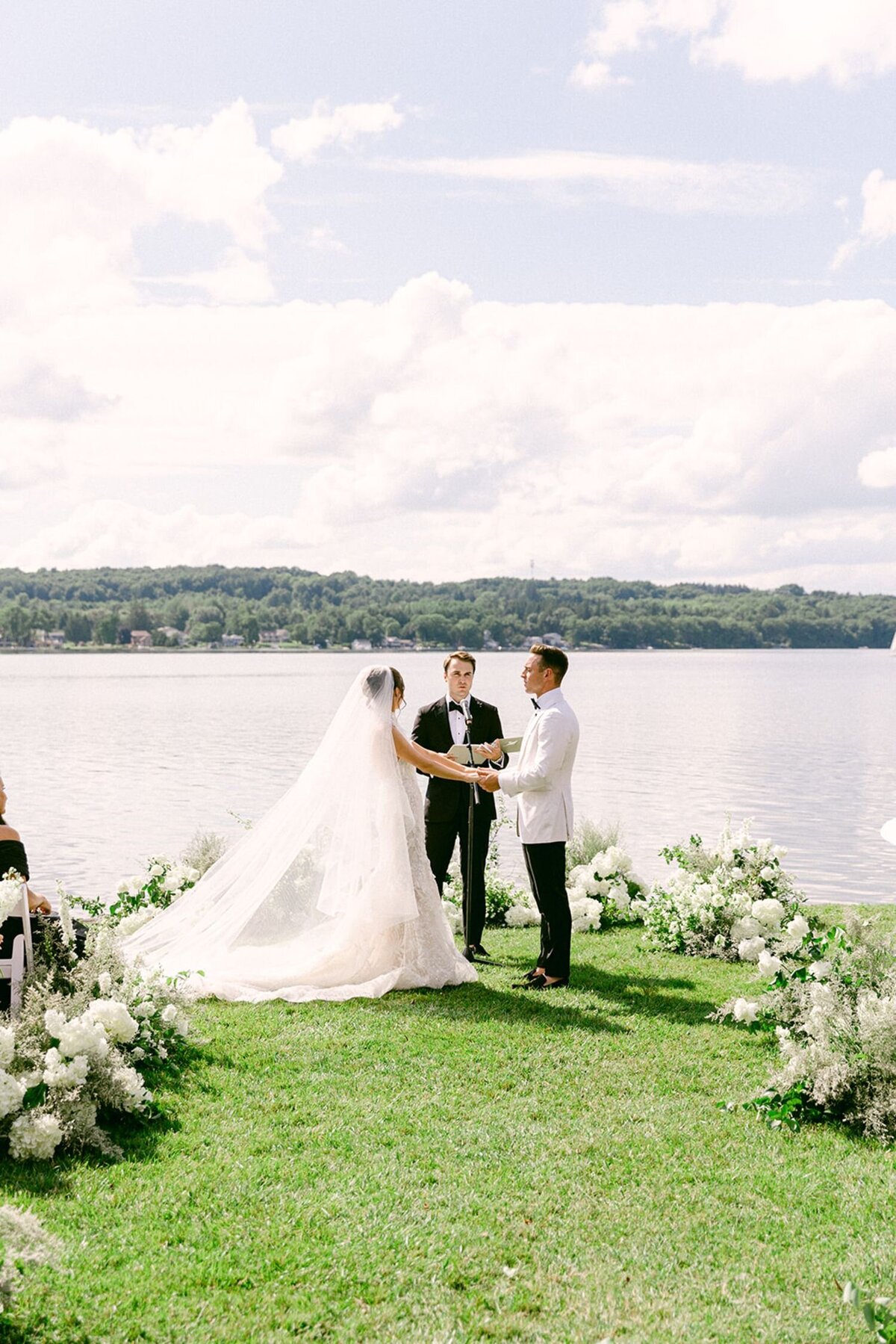 tented-wedding-10