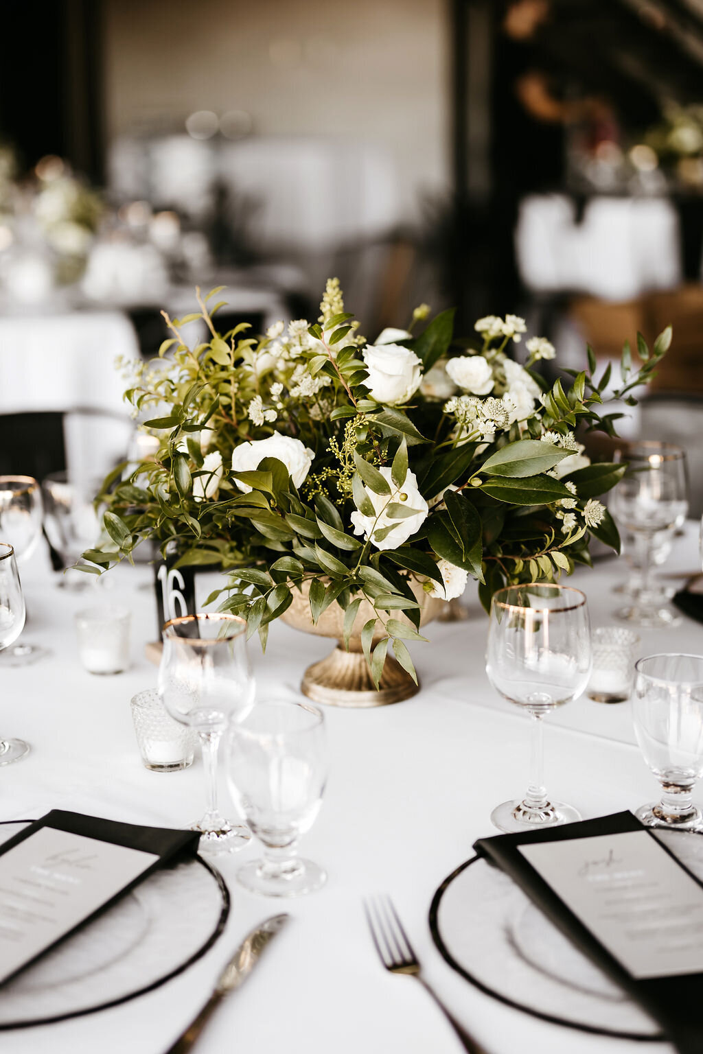 hangar-21-fullerton-wedding-planner43