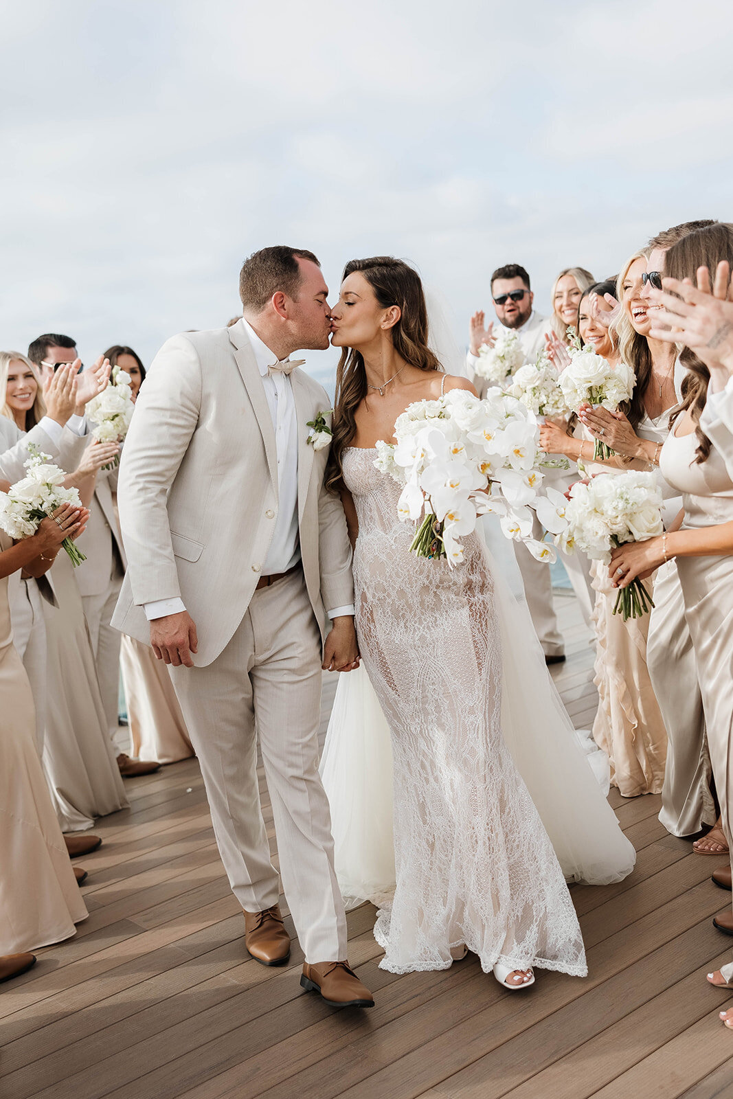 elegant-rooftop-wedding-meagan-hilss-events