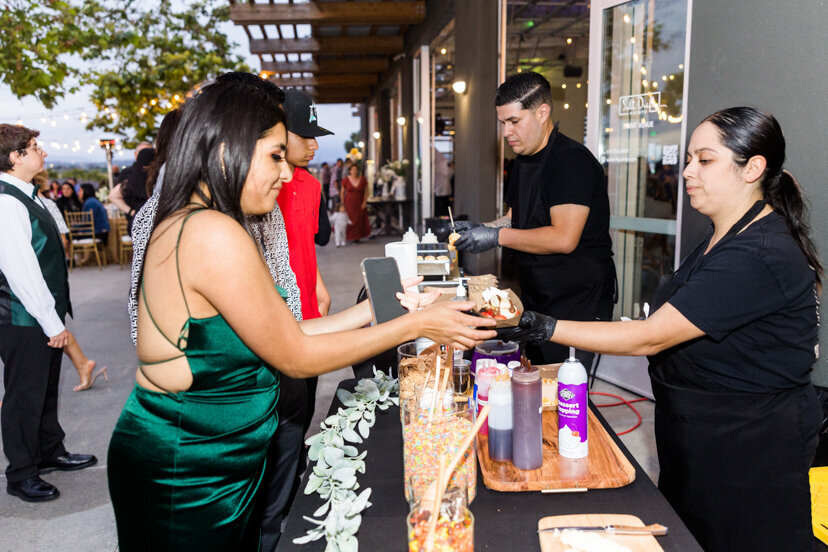 food-vendors-salt-drift-point-venue