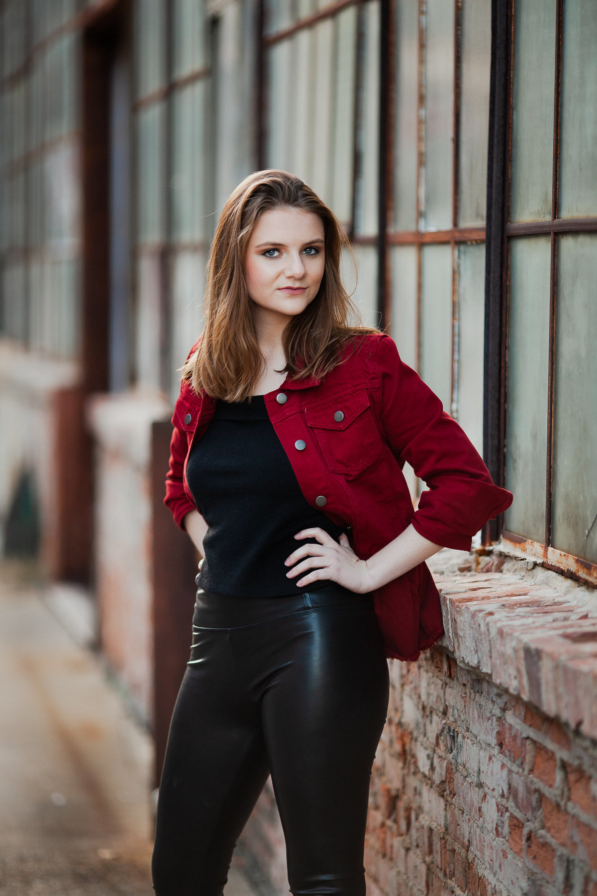 23maryland-urban-street-highschool-senior-girl-fall