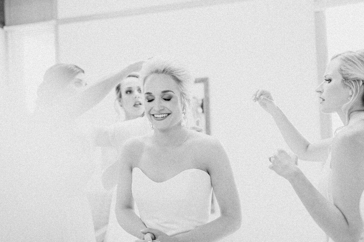 003_Top-Green-Bay-Wi-Wedding-Photographer.25