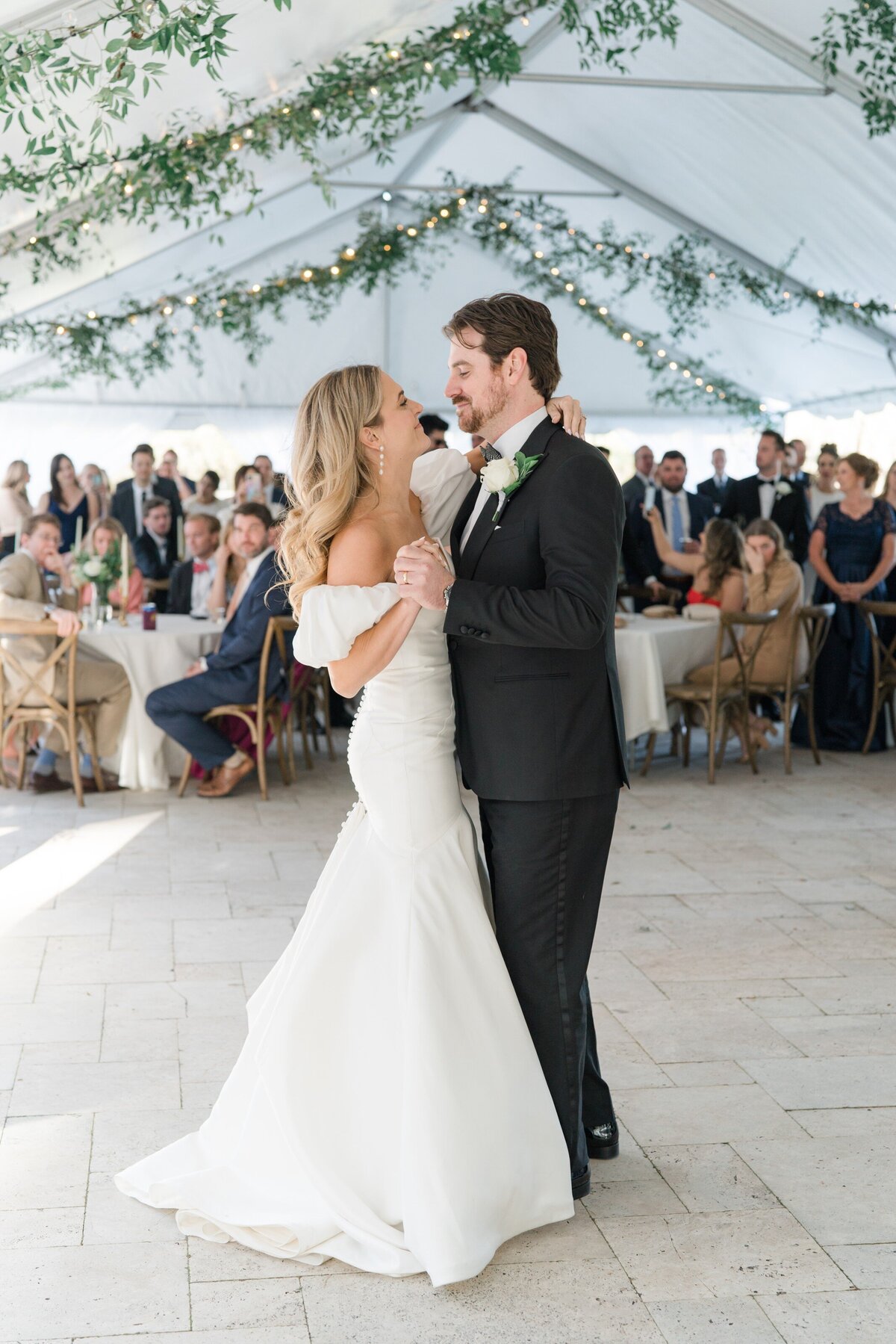JoelleRyan_Old_Wide_Awake_wedding_kailee_dimeglio_photography-796