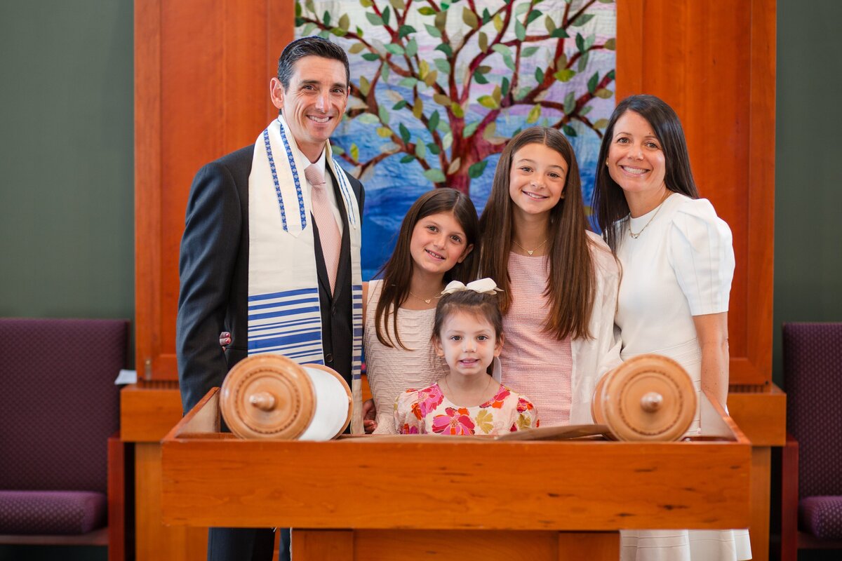 Ella Shir Tikva Wayland MA Bat Mitzvah10-min