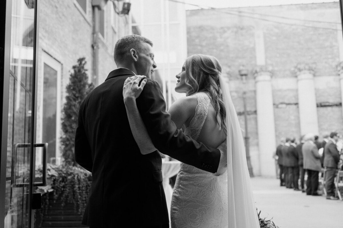 Nichole-Babiez-Photography-07.15.2023-Artifact-events-downtown-chicago-montrose-pointe-bird-sanctuary-wedding-photos-candid-luxury-fall-destination-82