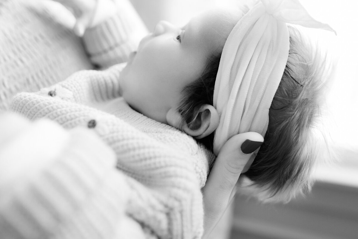 NWA newborn photographer, newborn portraits NW Arkansas newborn photographer near me, professional newborn photos