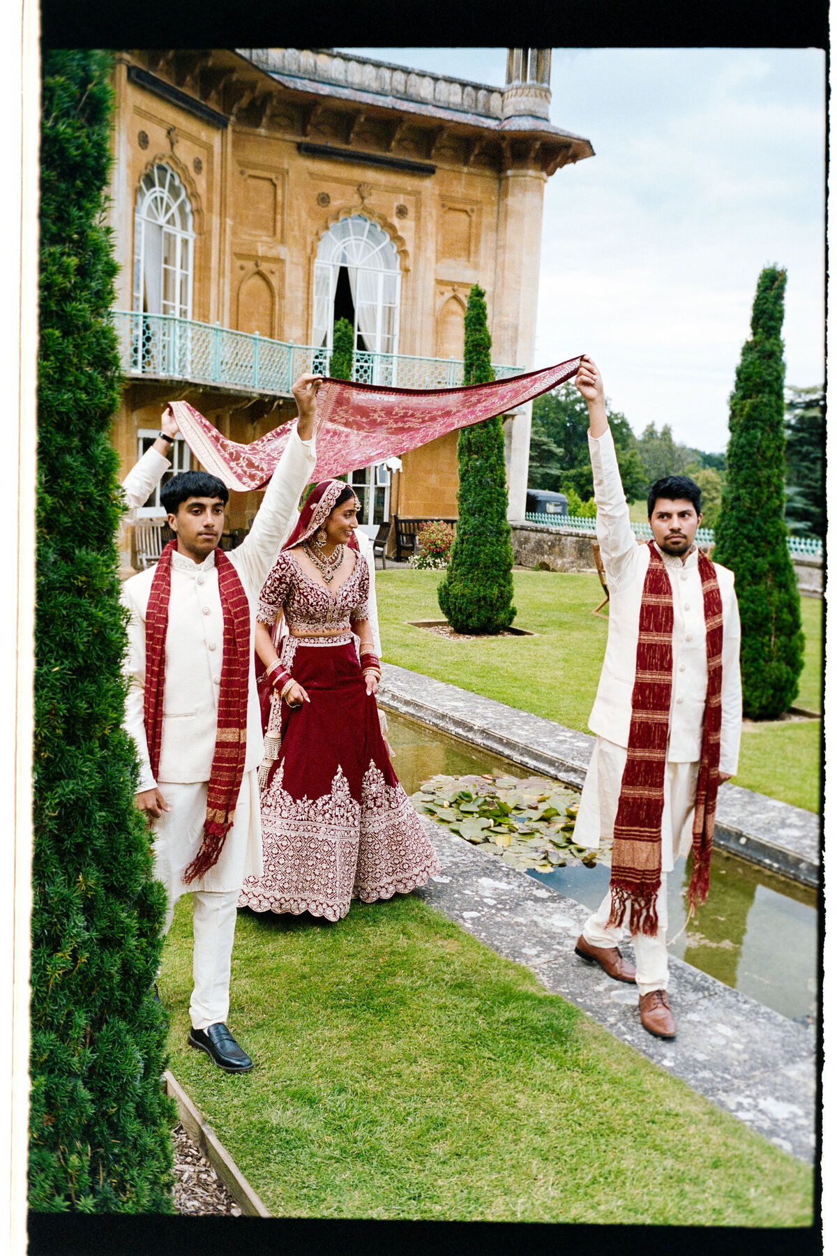 Indian wedding ceremony at Sezincote