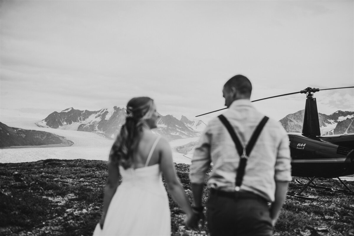 Alaska Glacier Wedding | Knik Glacier | Alaska Wedding Photographer5
