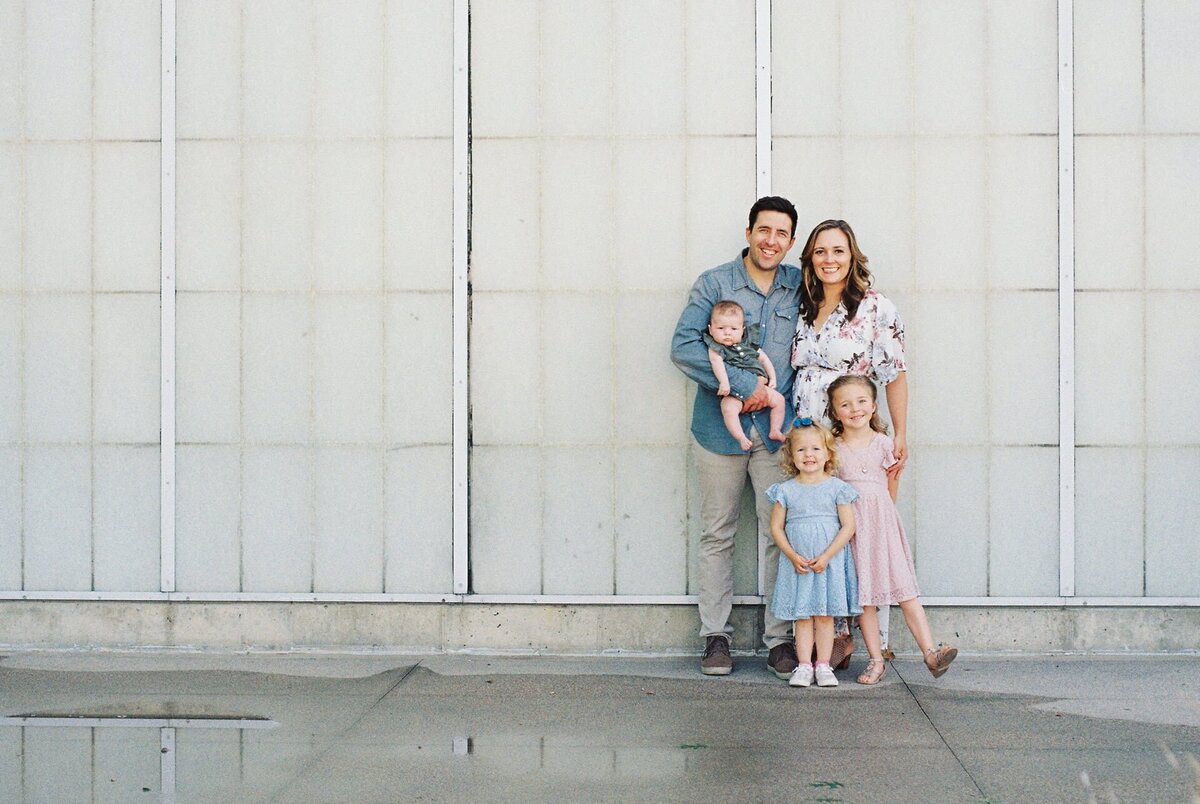 Film_Family_Portraits_Photographer_Josie_V_Photography-12