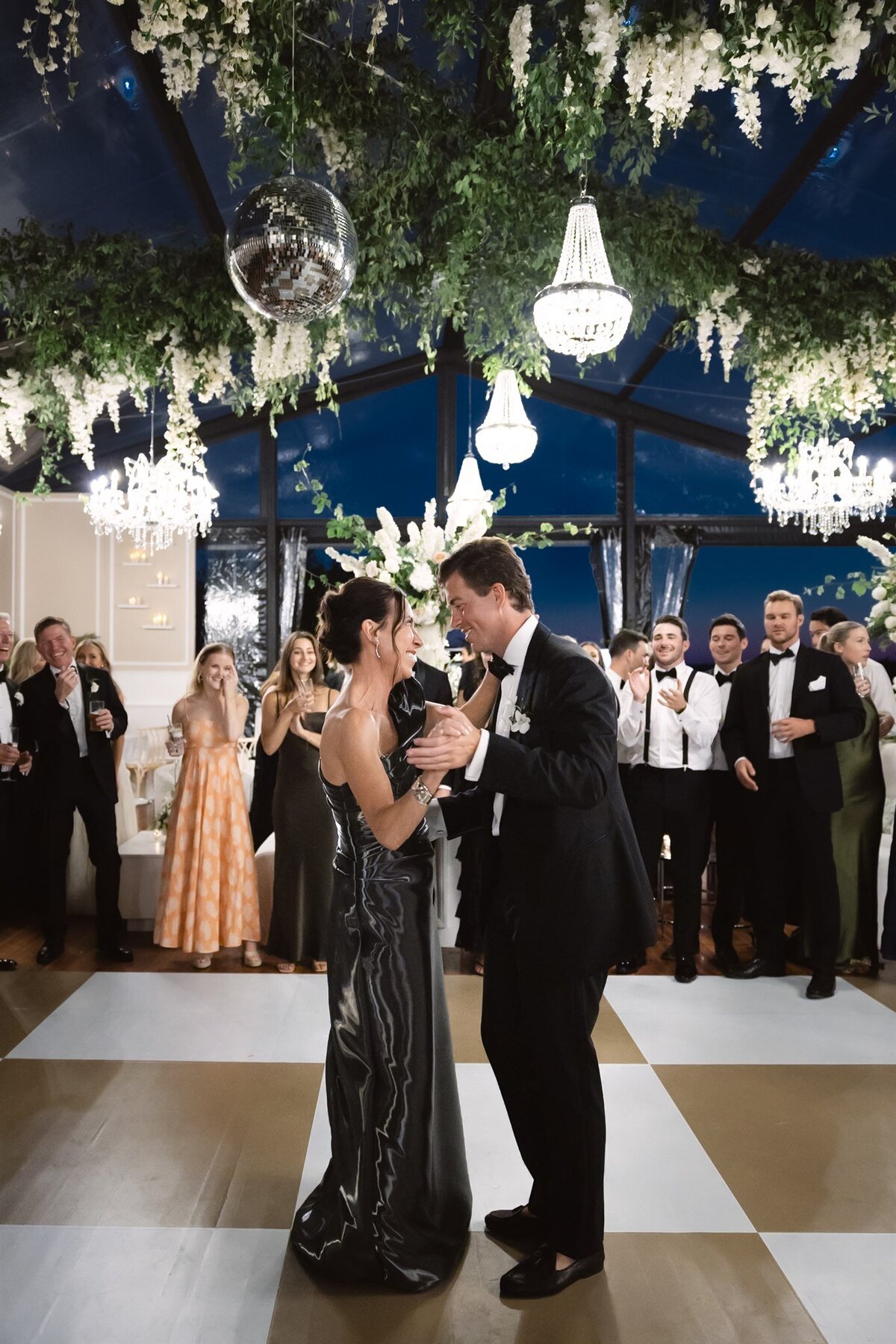 Caroline & Louis Wedding Previews-206