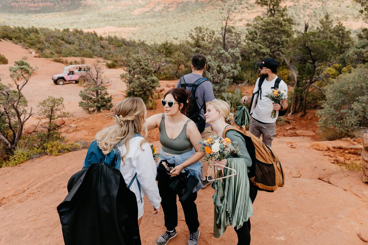 Sedona-Arizona-Desert-Elopement-Wedding-Photography_0002