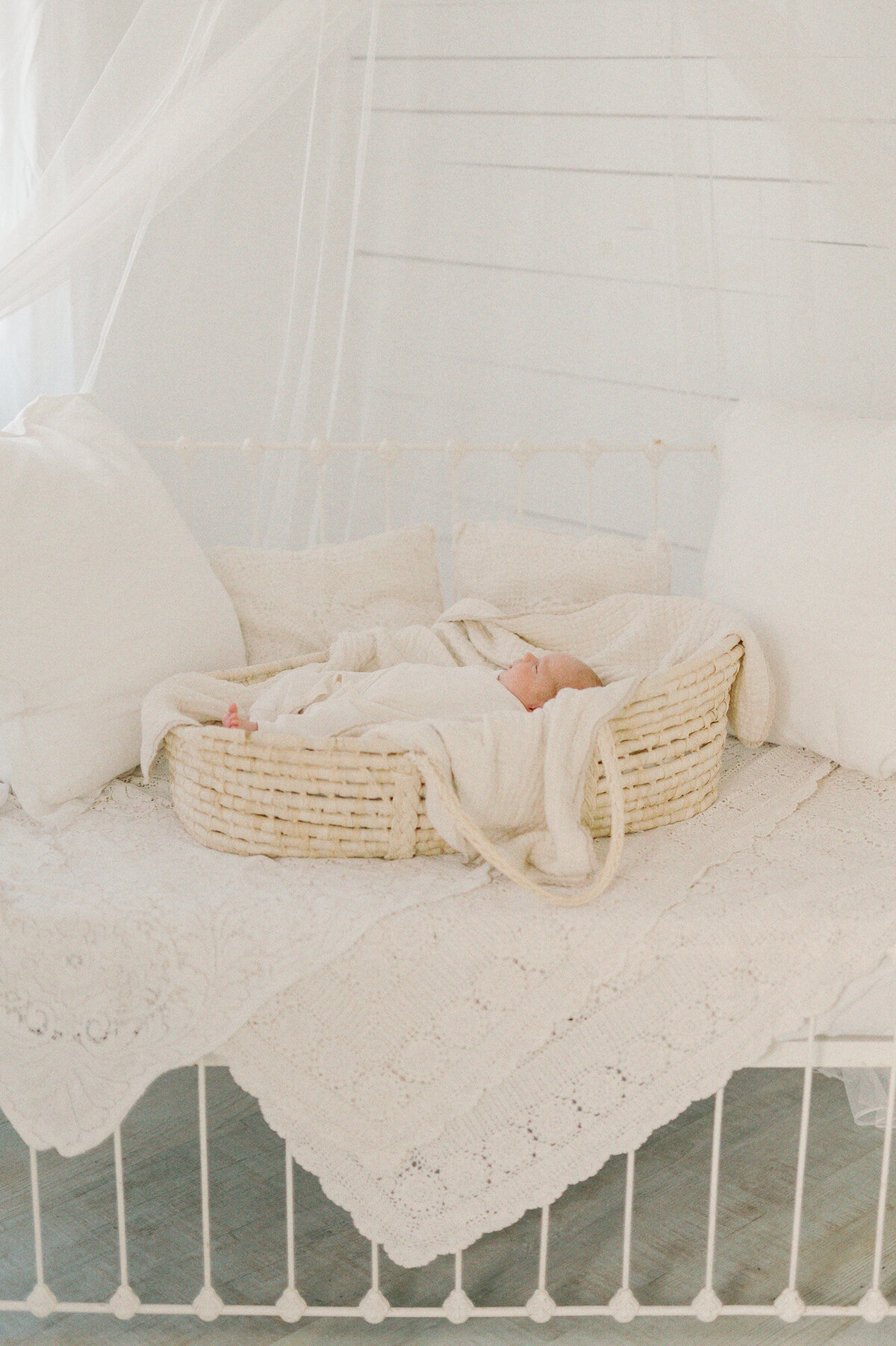 Tacoma-newborn-photographer-59