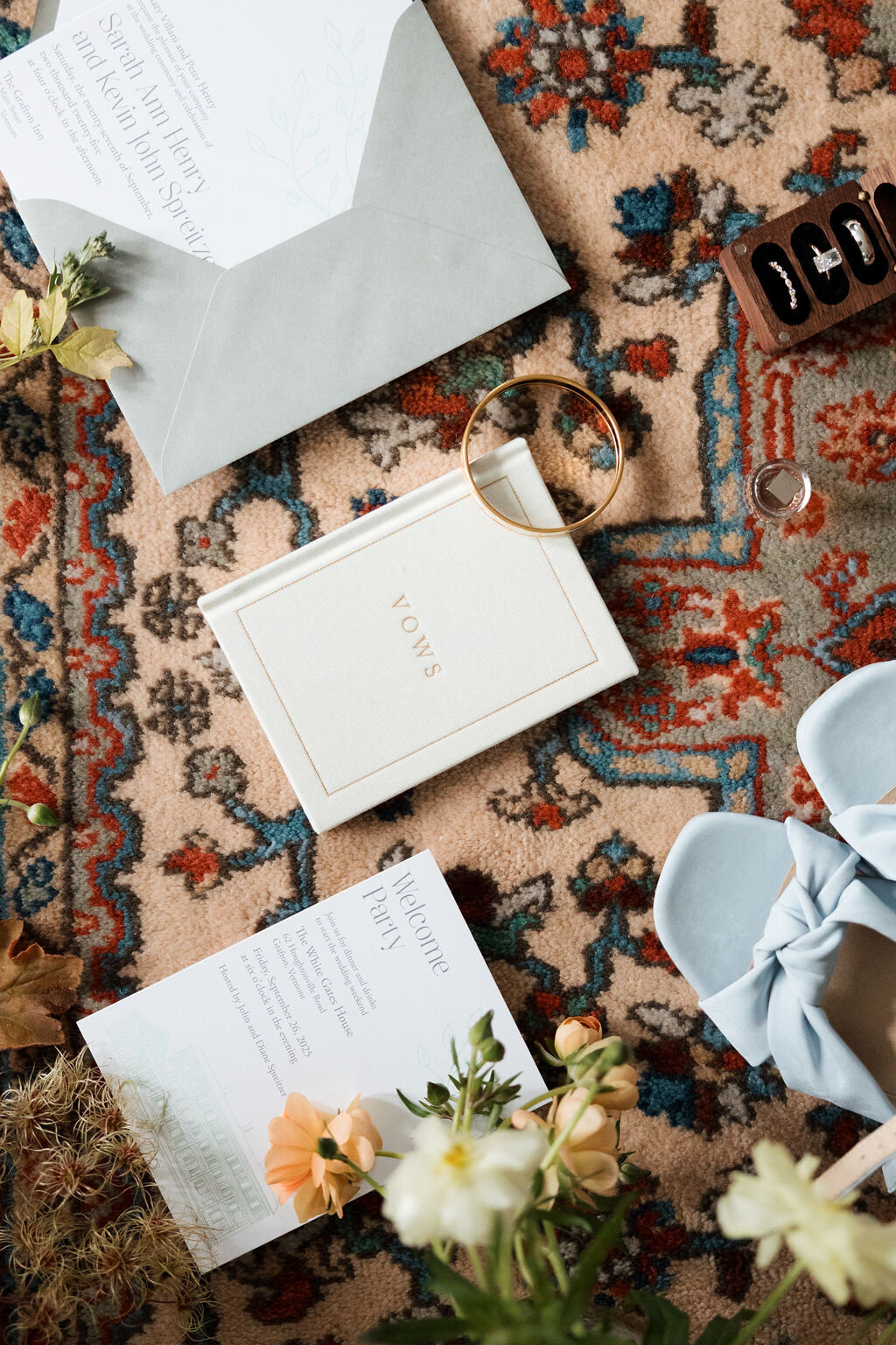 Sarah-Kevin-Gold-Wing-Photography-Vermont-Wedding-Grafton-Inn-Fall-Previews-4