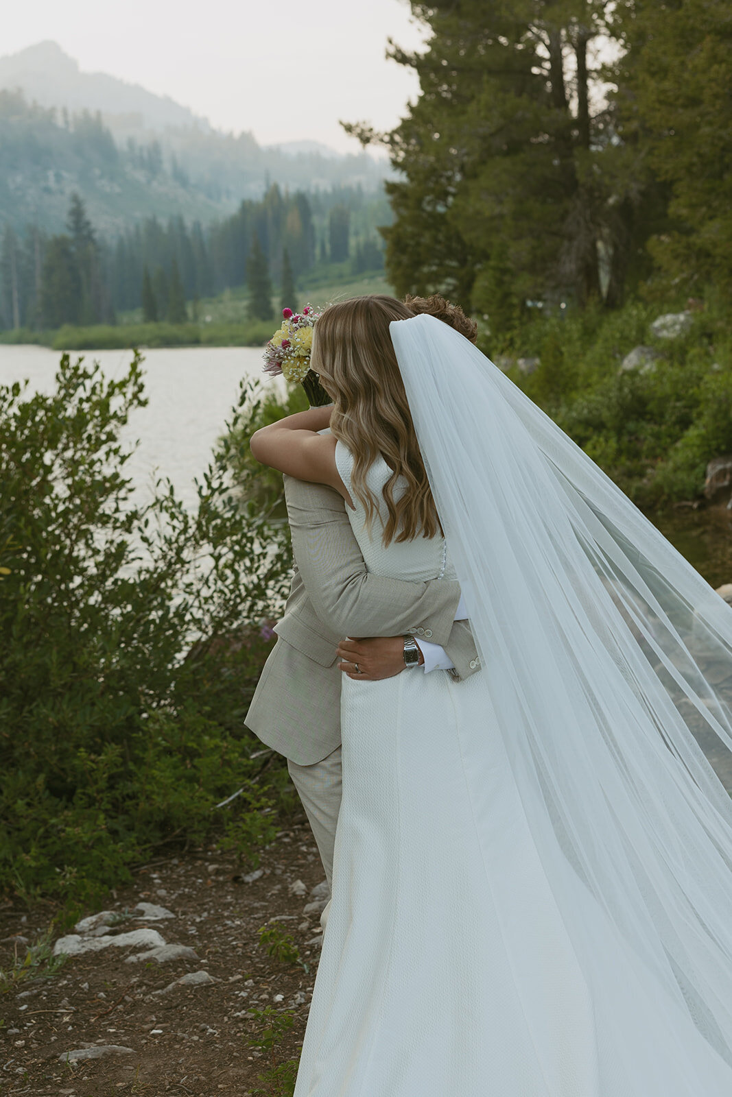 utah-wedding-photographer-tony-grove-elopement-documentary-photography-tanya-davids-photo-13