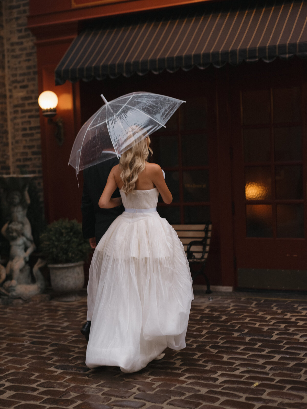 Sophisticated editorial wedding photography at Old Post Office Chicago featuring Lauren Alatriste's fashion forward approach to ceremony coverage, creating luxury wedding imagery that combines architectural grandeur with authentic emotional
storytelling.