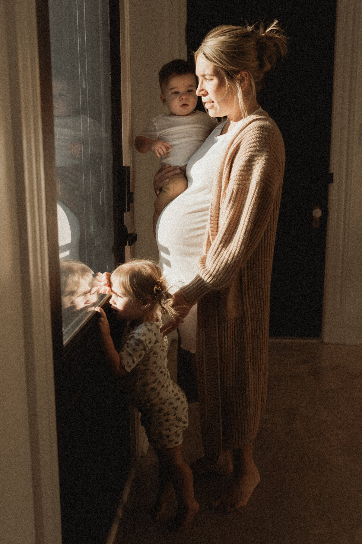 cincinnati-newborn-photographer-mom11