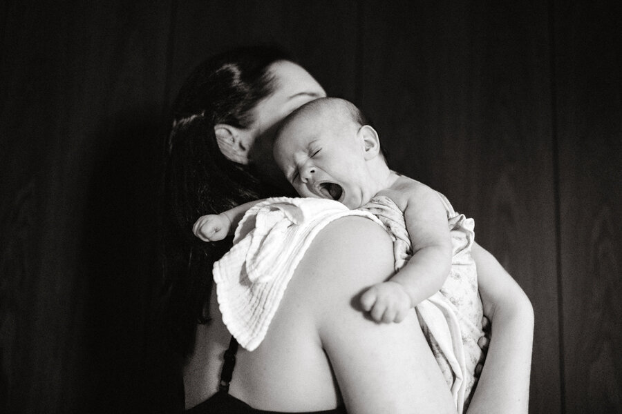 Newborn-photographer-Reykjavik23