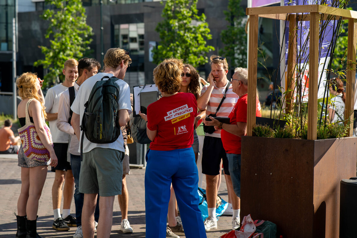 230614_Straatinterviews lancering campagne Toekomstgesprekken-48