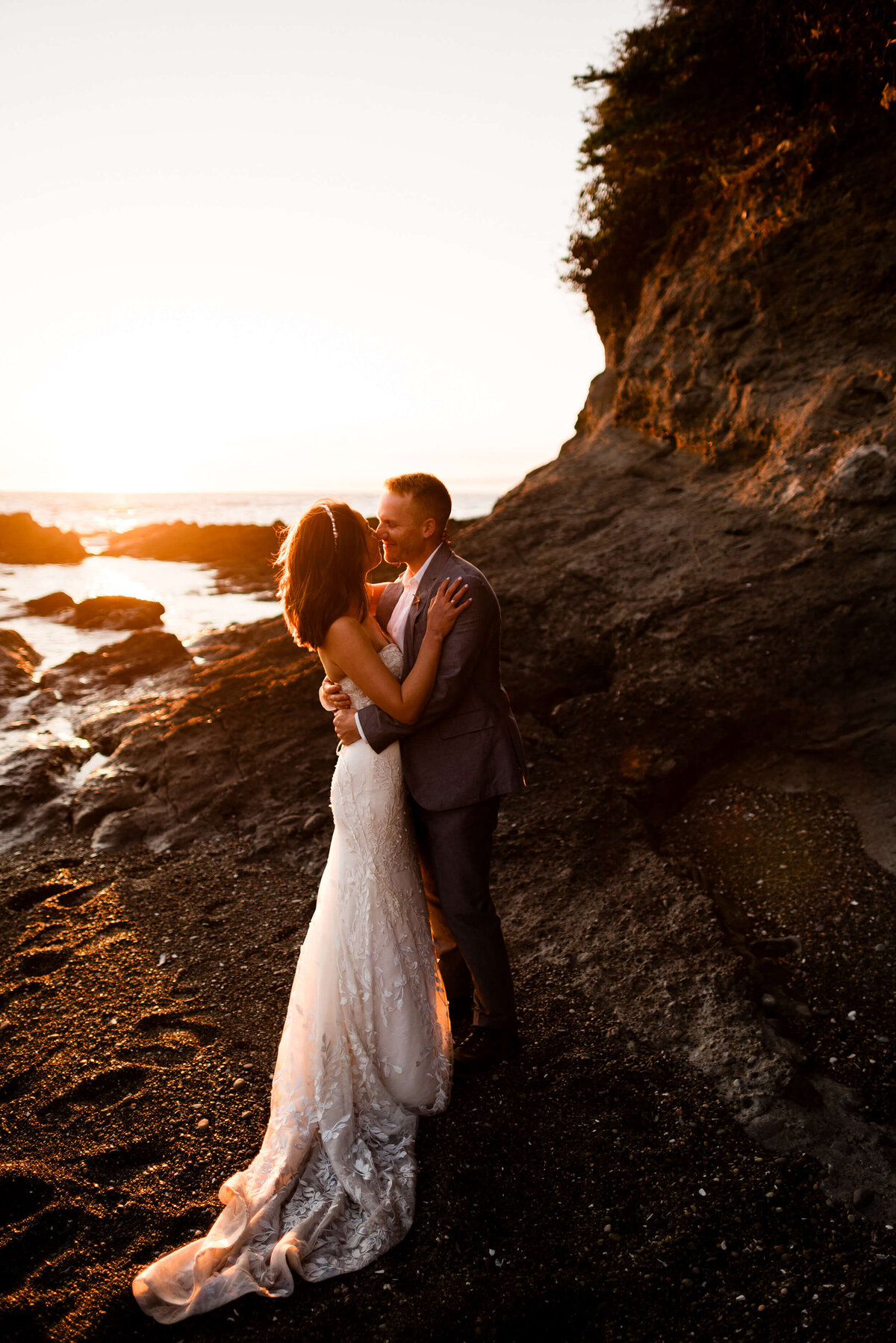 Couple at Agate Beach Lodge Wedding 