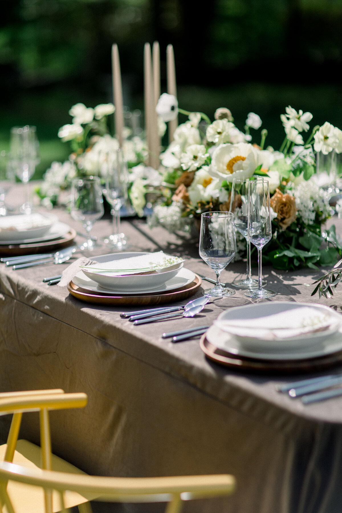 Outdoor Wedding Reception with Hints of Yellow