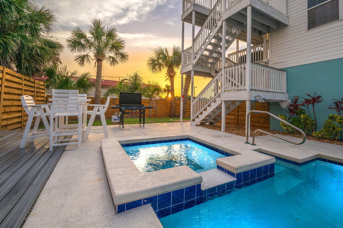 252-web-or-mls-131 Green Road twlight updates with pool lights-1