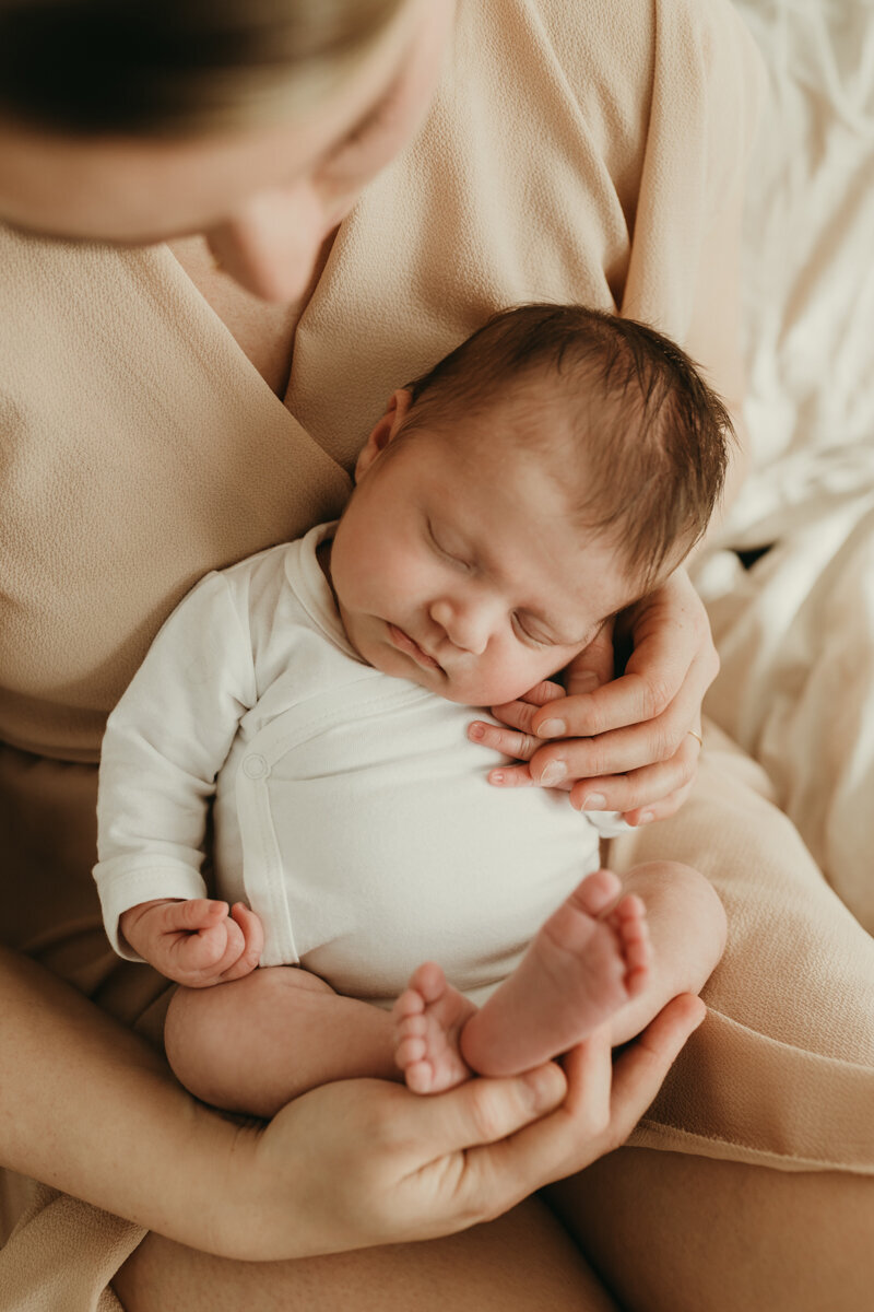 newborn-fotograaf-newborn-fotoshoot-nijmegen-blinkend-beeld-59