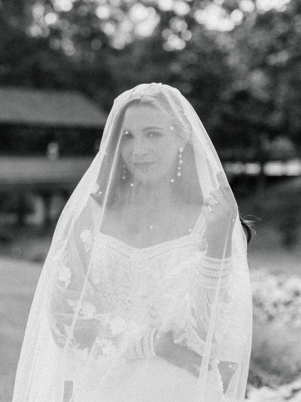shea-gibson-mississippi-marriage-motherhood-photographer-sellers-wedding-248