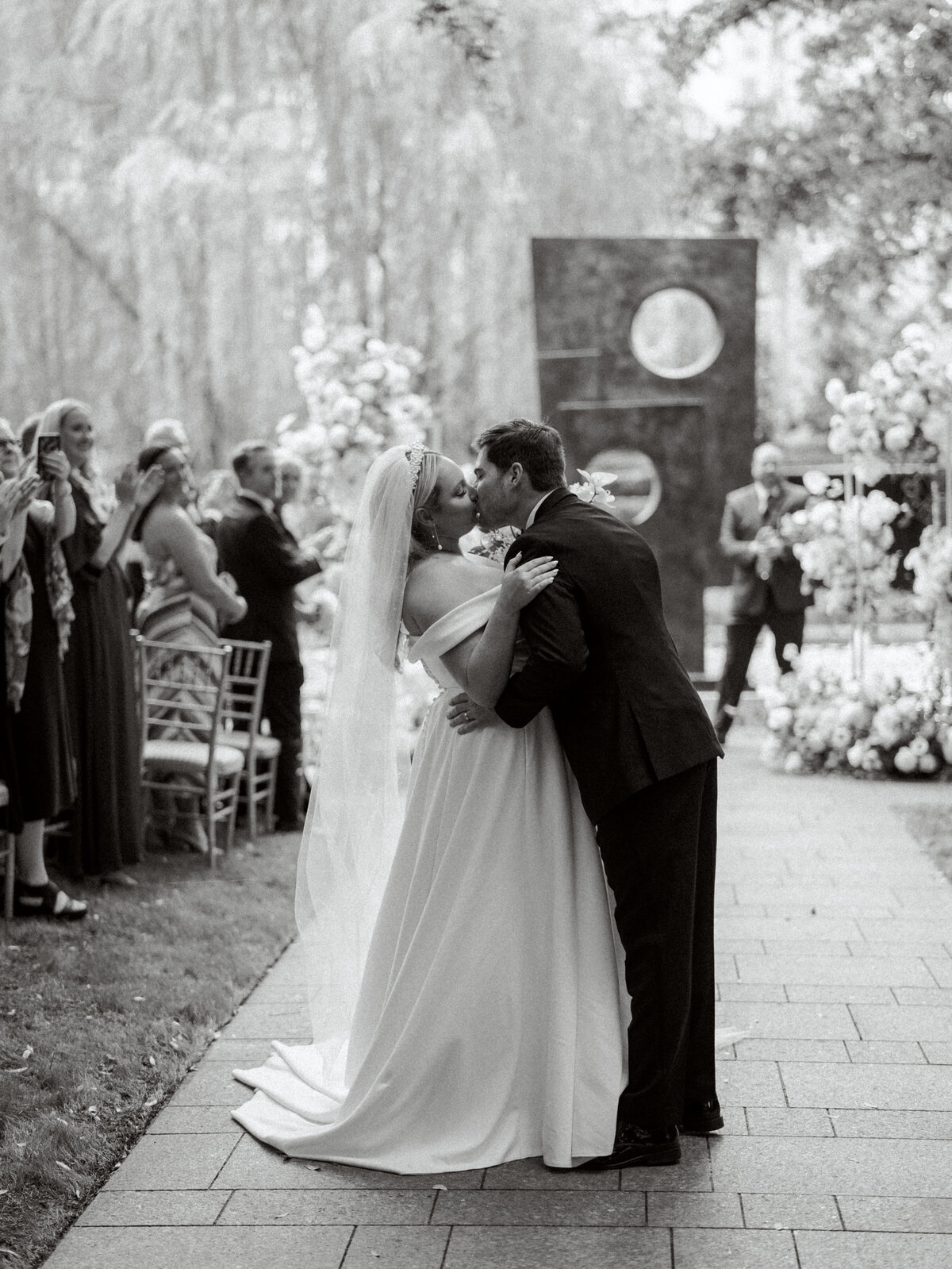 Nasher Sculpture Center Dallas Wedding 738