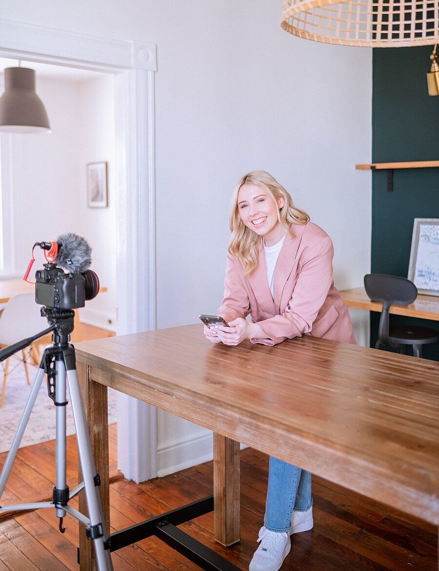 Heather-Dodge-Photography-2022-Branding-Session-Web_0104