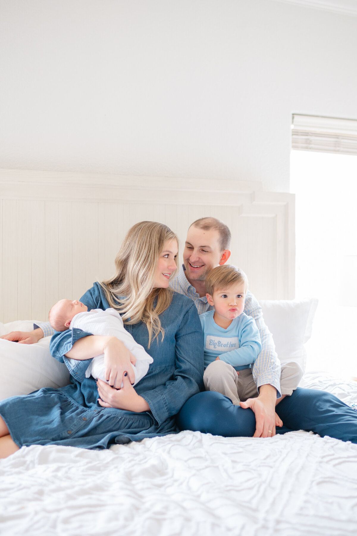 newborn photography cave springs-2440