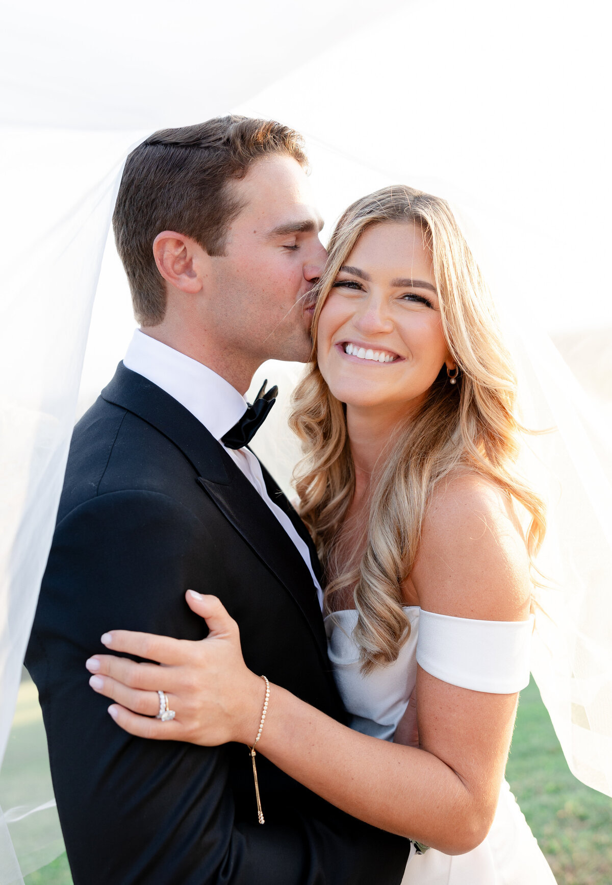 Lyra_Cullen_Wedding_Sneak_Peeks-57