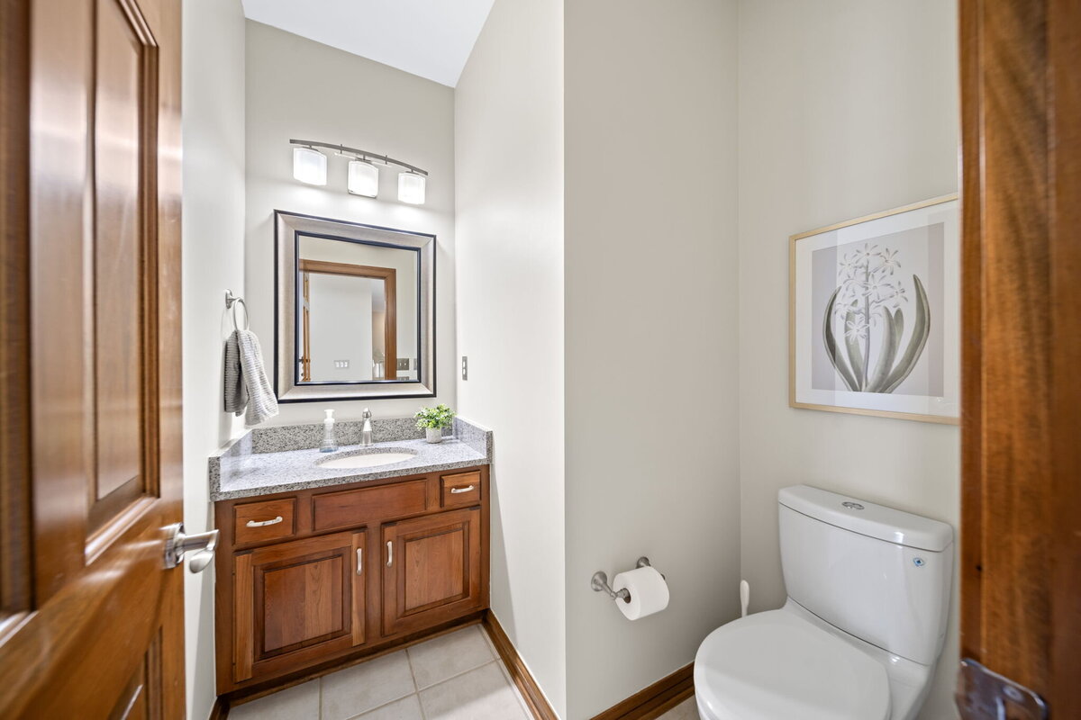 47-web-or-mls-A7407424