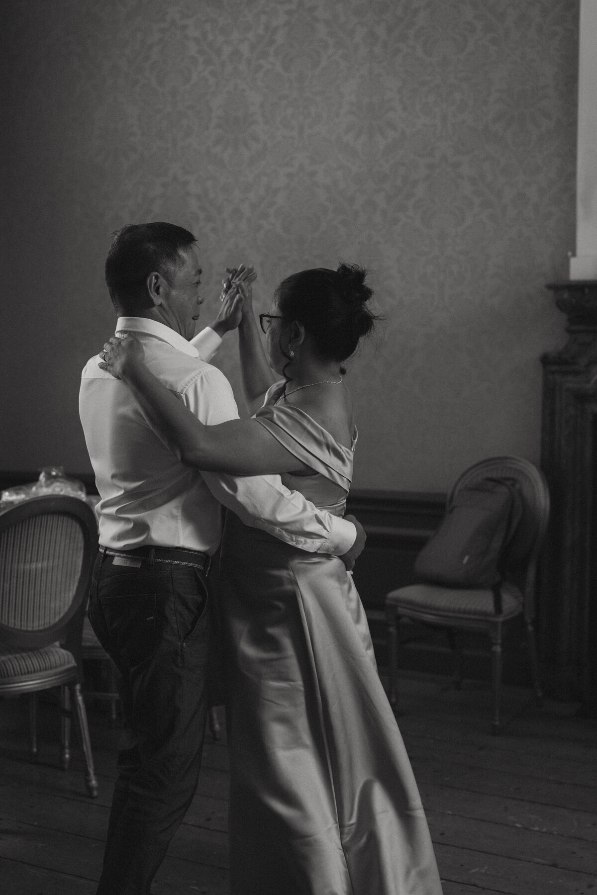 wedding-photographer-Huize Frankendael-couple-photographer-amsterdam-inhosuecapture-83