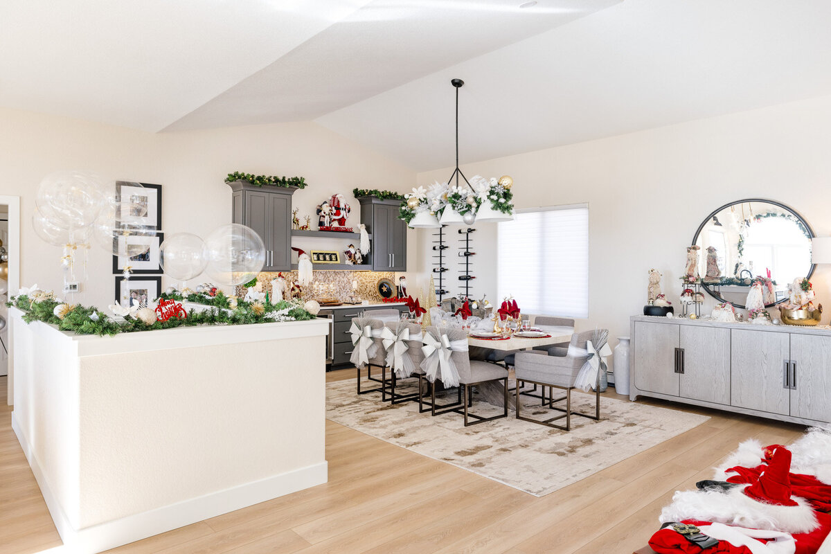 Interiors-by-Bethany-Colorado-Springs-Professional-Christmas-Decor-11