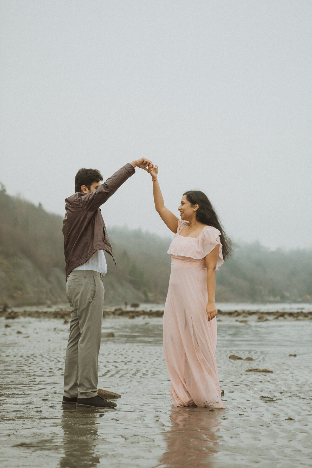 Sania-Nanid-Engagement-Photos-Discovery-Park-Amy-Law-Photography-17