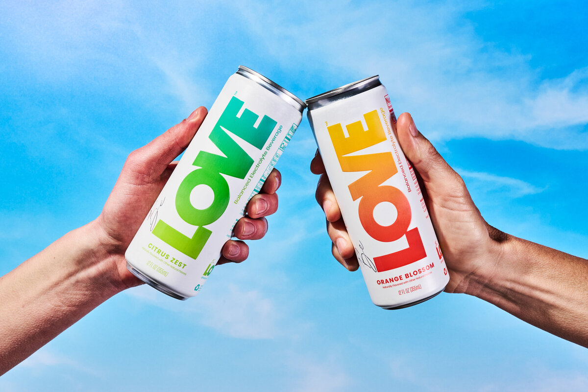 los-angeles-beverage-photographer-drinks-photography-lindsay-kreighbaum-be-love-electrolyte-drink-still-life-lifestyle-canned-drink-25