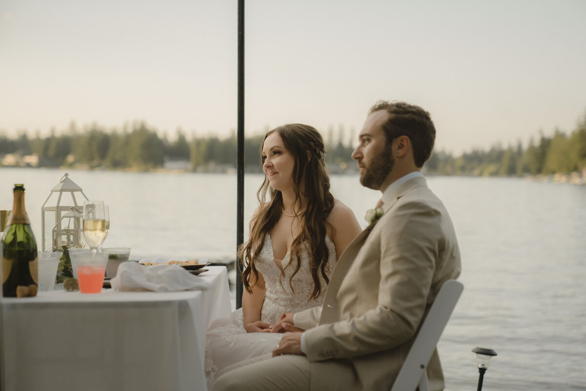 Stephanie-Chase-Wedding-at-the-Lake-Tapps-Bonney-Lake-Seattle-Amy-Law-Photography-111