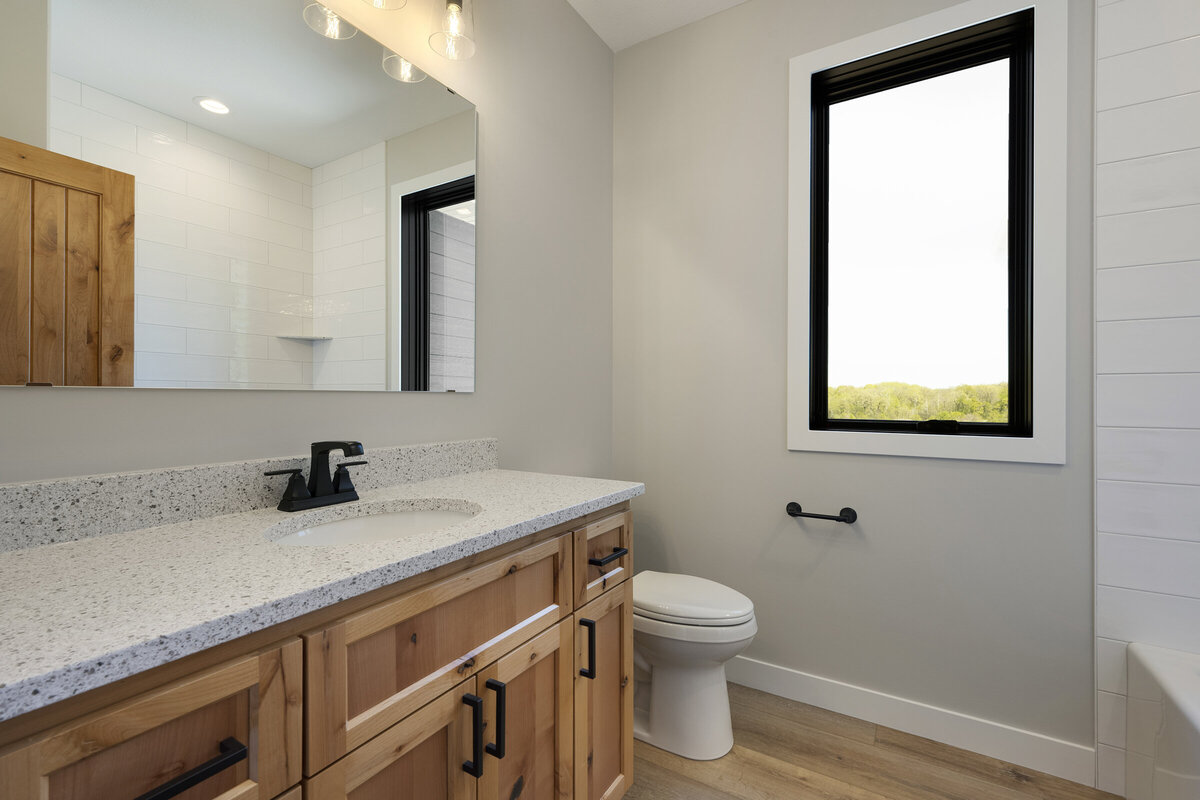 Lakewood Homes and Remodeling_9852 Endicott Ave NW_032