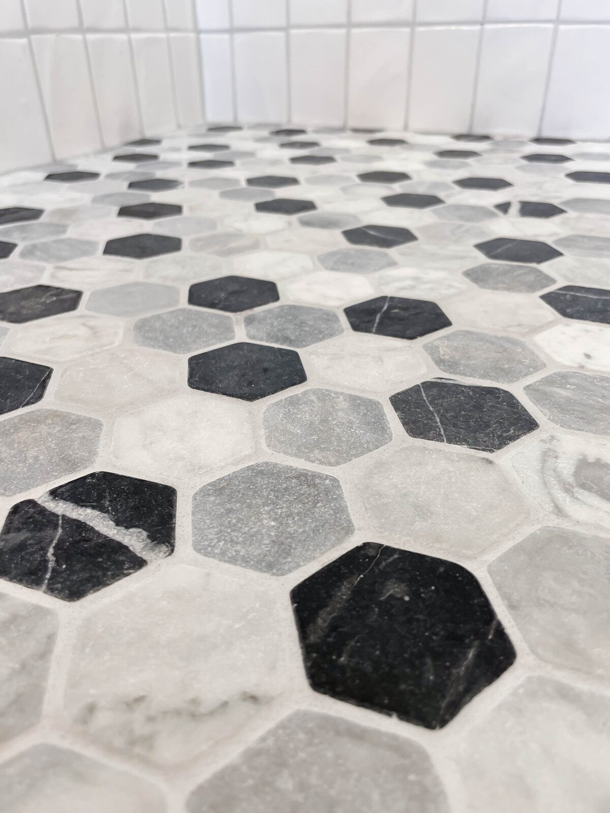 tile-shower-floor-blackandwhite