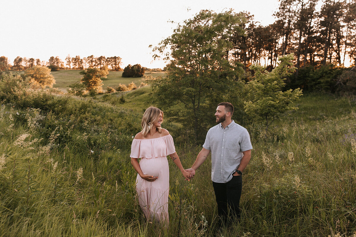 Haley-Chicoine-Michigan-Maternity-Photographer12