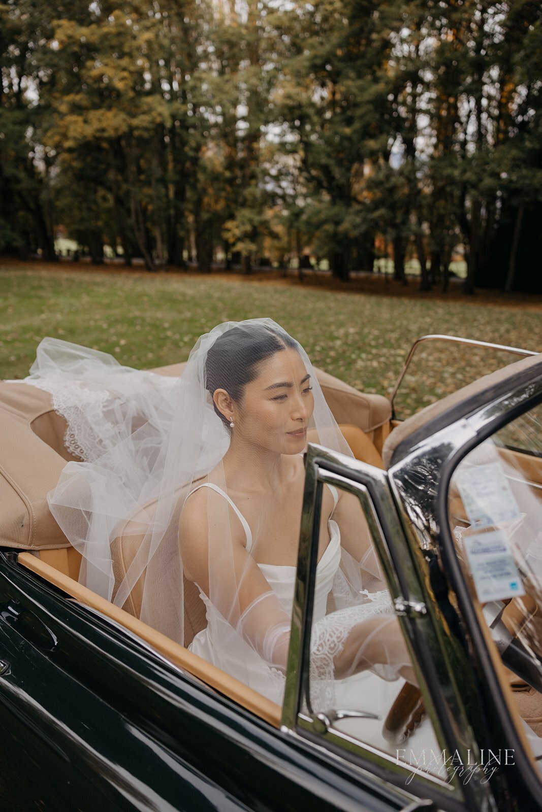 weddingphotoshootinqueenstownwithmakeupartistforbridesinnewzealandbypaigeshipstonee15