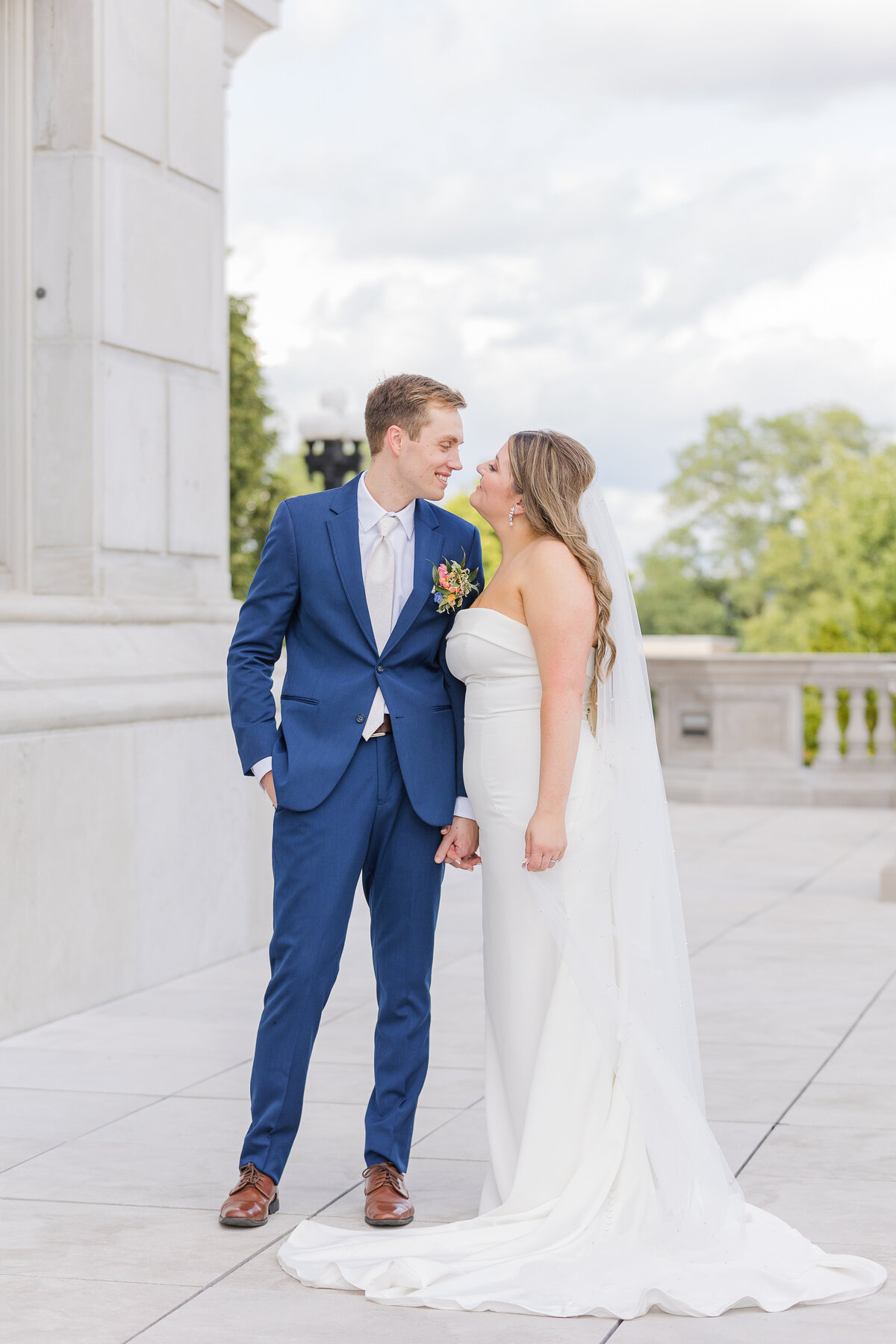 Capital Bluffs wedding venue Jefferson City Missouri