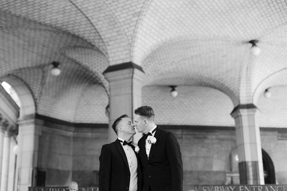 nyc-city-hall-wedding-new-york-photographer-sava-weddings-147_websize