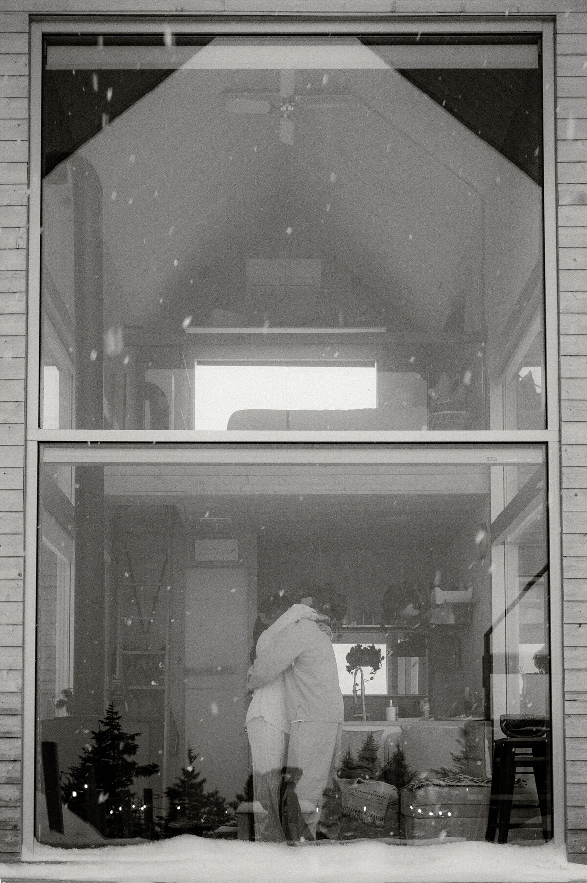 S-R_Winter-Elopement-Quebec-180
