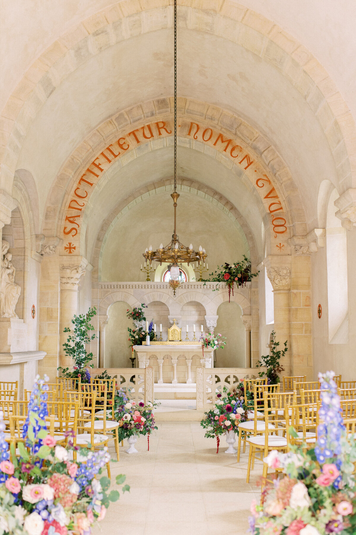 Maïlys Fortune Photography Husband Wife Wedding Weddings Photography France Switzerland Italy Timeless Dreamy Imagery Bilingual French English Destination Weddings Destination Wedding Provence French Riviera Paris Lake Como Tuscany122