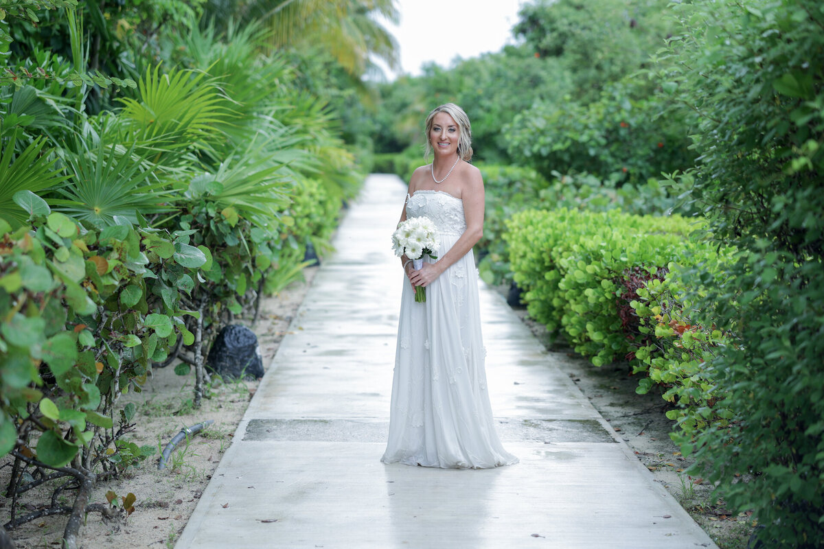 bridge-at-the-finest-playa-mujeres-mexico-destination-wedding