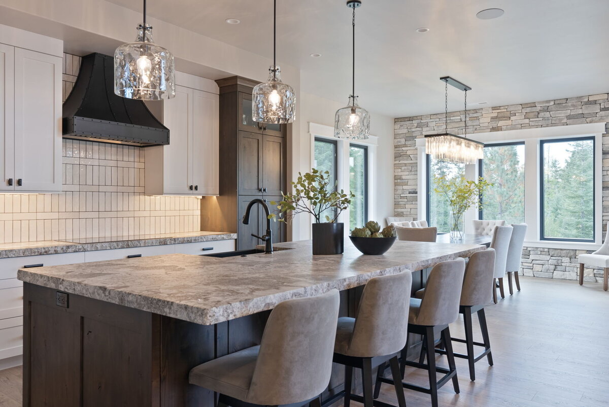 Elegant, modern kitchen of Pisina new construction project designed by Coeur d'Alene interior designer Sarro Design.